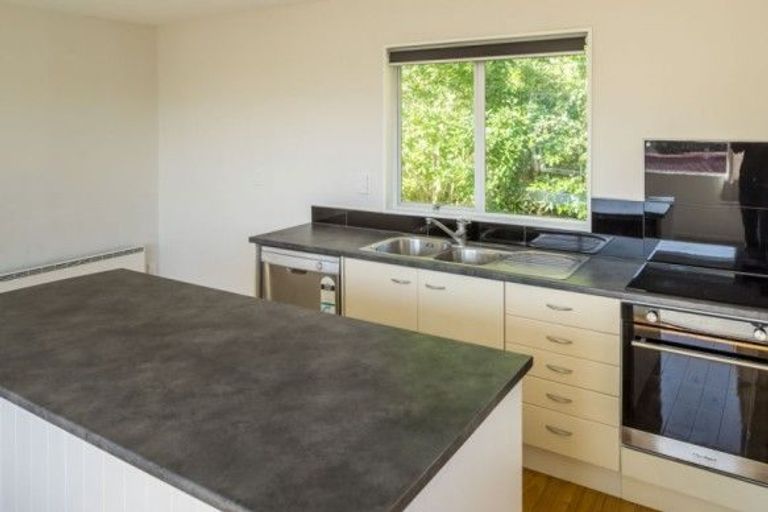 Photo of property in 26 Kiriwai Road, Paremata, Porirua, 5024