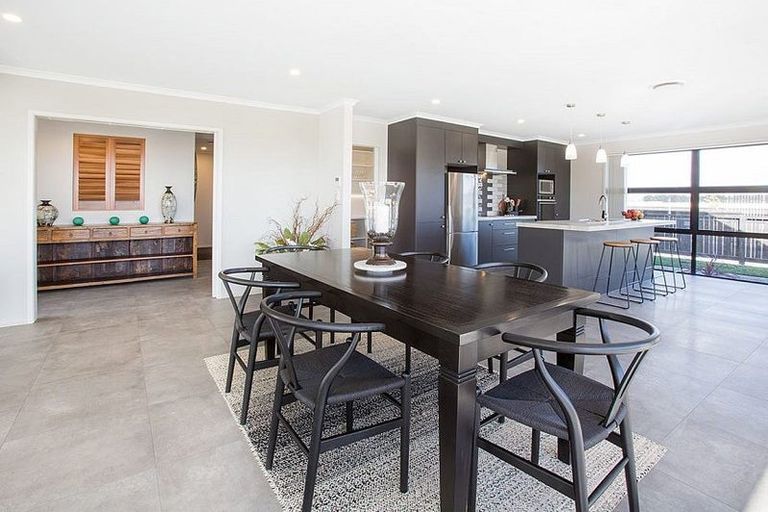 Photo of property in 33 Nga Potiki Lane, Papamoa Beach, 3118