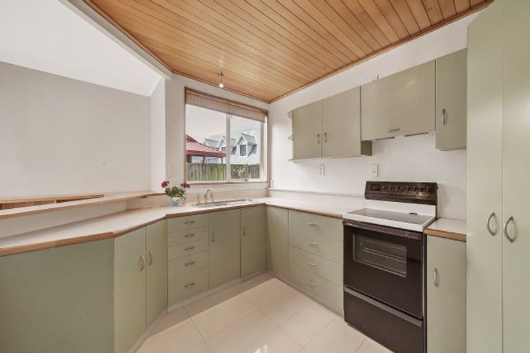 Photo of property in 1/144 Racecourse Road, Sockburn, Christchurch, 8042