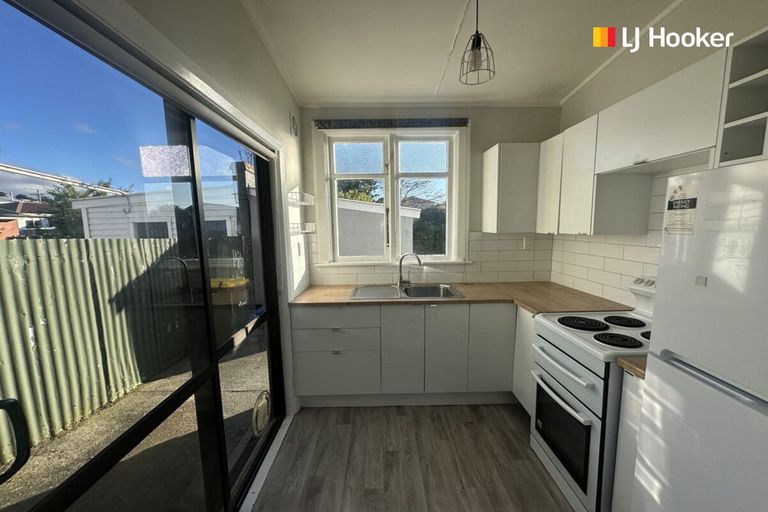 Photo of property in 61 Fitzroy Street, Caversham, Dunedin, 9012