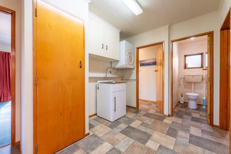 Photo of property in 16 Coronation Street, Moeraki, Palmerston, 9482