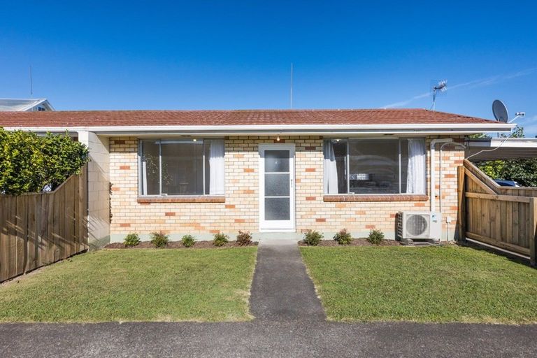 Photo of property in 4/120 Featherston Street, Palmerston North, 4410