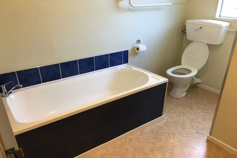 Photo of property in 25 Cortina Avenue, Johnsonville, Wellington, 6037