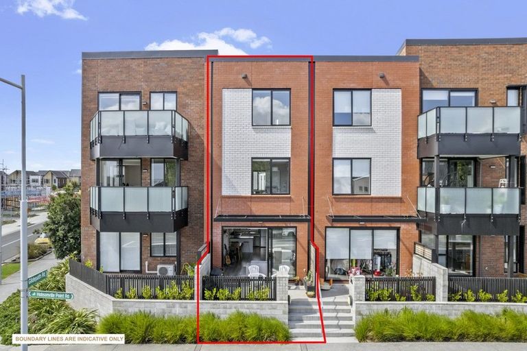 Photo of property in 241 Hobsonville Point Road, Hobsonville, Auckland, 0616