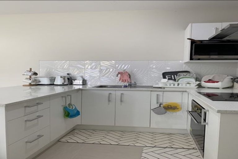 Photo of property in 9 Mangerton Lane, East Tamaki Heights, Auckland, 2016