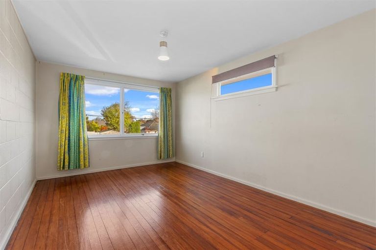 Photo of property in 64 Kirkwood Avenue, Upper Riccarton, Christchurch, 8041