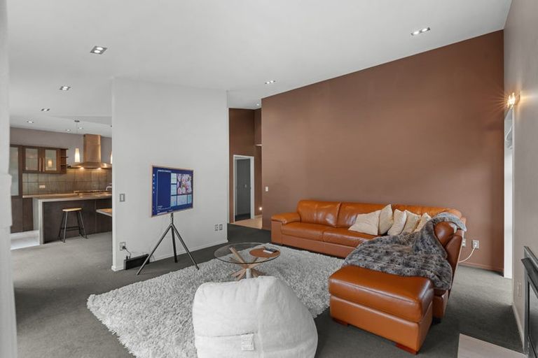 Photo of property in 16 Eaglesome Avenue, Aidanfield, Christchurch, 8025