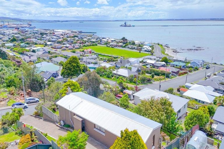 Photo of property in 46 Walker Street, Bluff, 9814