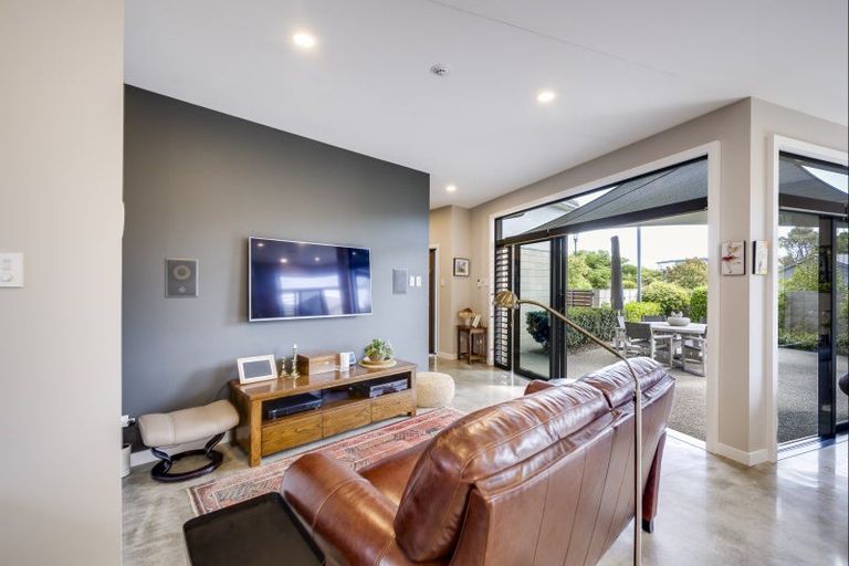 Photo of property in 7 Raven Grove, Havelock North, 4130