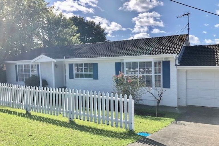 Photo of property in 1/53 Nile Road, Milford, Auckland, 0620