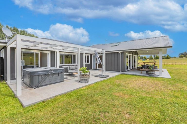 Photo of property in 96 Lindsay Road, Waipukurau, 4283
