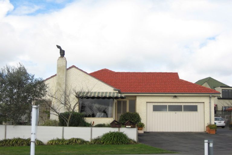 Photo of property in 8c Mchardy Street, Havelock North, 4130