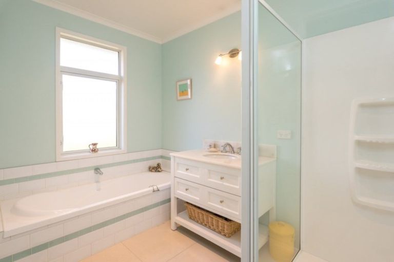 Photo of property in 73 Murphys Road, Springlands, Blenheim, 7201