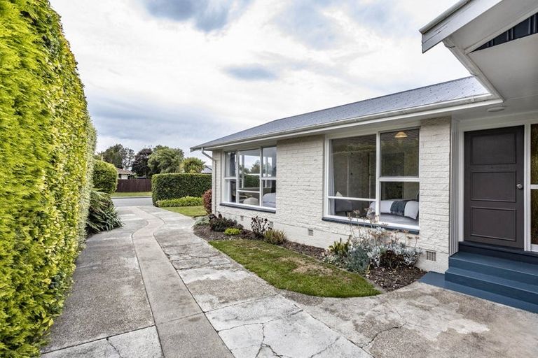 Photo of property in 11 Bowie Drive, Woodend, 7610
