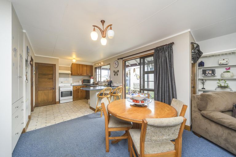 Photo of property in 23a Moyne Avenue, Milson, Palmerston North, 4414