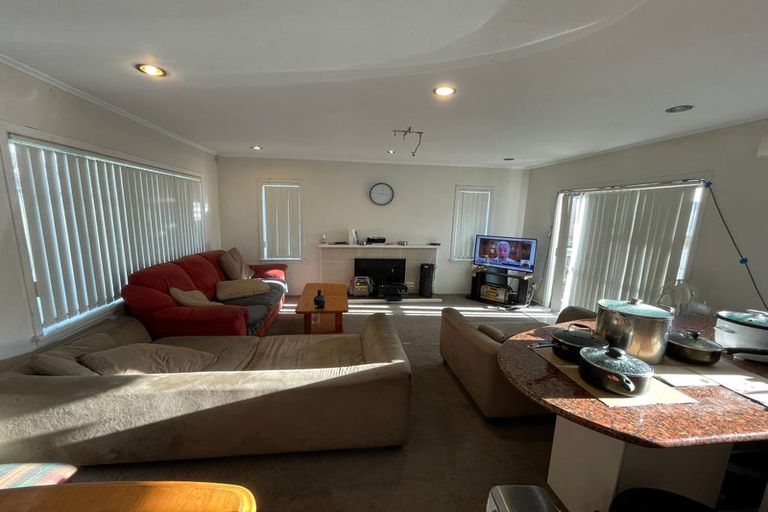 Photo of property in 9 Trimmer Terrace, Papatoetoe, Auckland, 2025