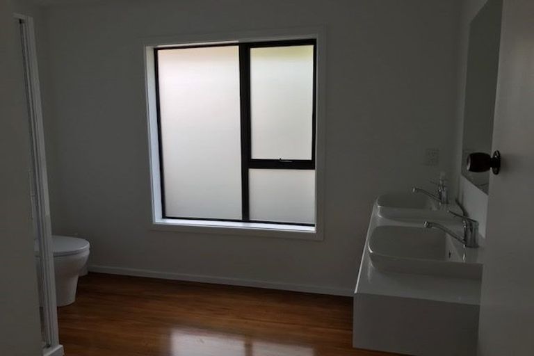 Photo of property in 30 Trafford Street, Harewood, Christchurch, 8051