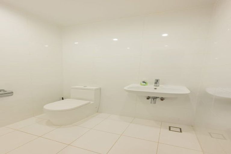 Photo of property in 11/6u The Marina, Tairua, 3508