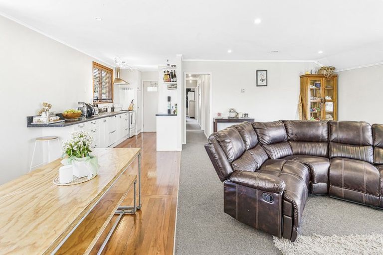 Photo of property in 12 Aspiring Crescent, Chartwell, Hamilton, 3210