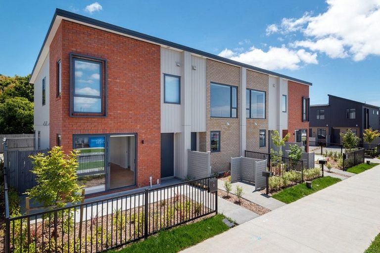 Photo of property in 5 Ngakoro Road, Karaka, Papakura, 2113