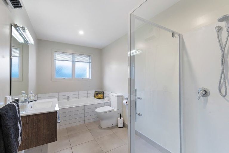 Photo of property in 21 Risinghurst Terrace, Lower Shotover, Queenstown, 9304