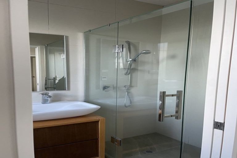 Photo of property in 64 Harvest Avenue, Orewa, 0931