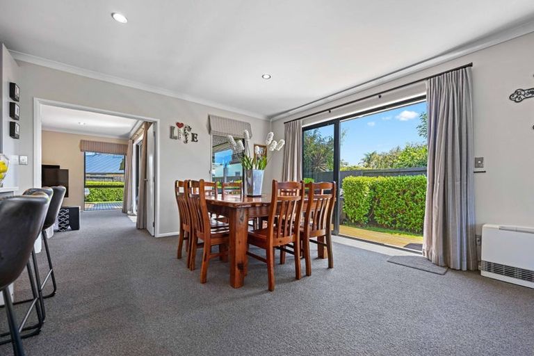 Photo of property in 50 Darjon Drive, Huntington, Hamilton, 3210