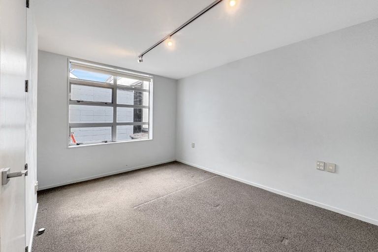 Photo of property in Vespa Apartments, 505/20 Hanson Street, Mount Cook, Wellington, 6021