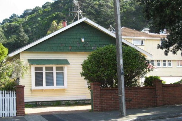 Photo of property in 18 Dundas Street, Seatoun, Wellington, 6022
