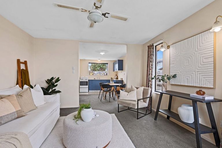 Photo of property in 2/4 Convoy Street, New Brighton, Christchurch, 8083