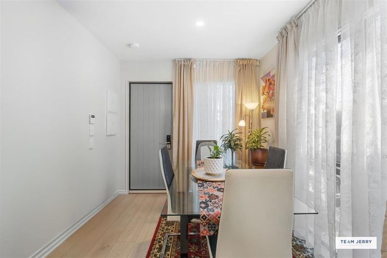 Photo of property in 84 Bellbird Street, Papakura, 2110