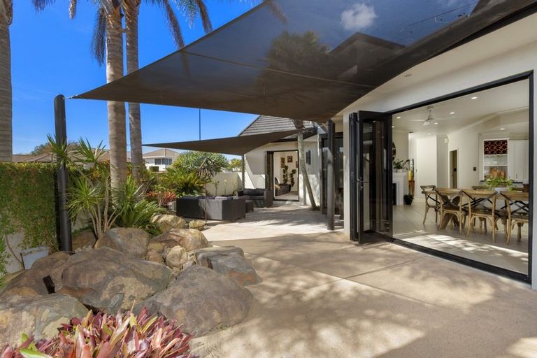Photo of property in 2 Santa Monica Drive, Papamoa Beach, Papamoa, 3118