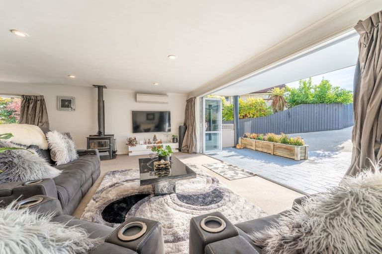 Photo of property in 6a Hawthorn Place, Gleniti, Timaru, 7910