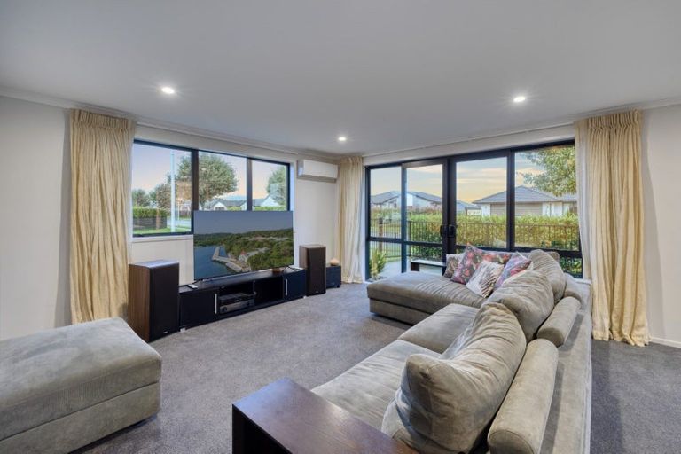 Photo of property in 17 Te Ranga Memorial Drive, Pyes Pa, Tauranga, 3112