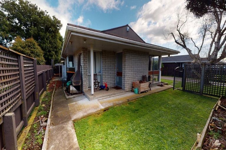 Photo of property in 12 Katene Street, West End, Palmerston North, 4412