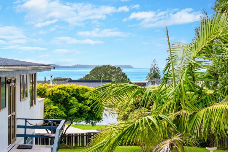 Photo of property in 3 Kauri Crescent, Snells Beach, 0920