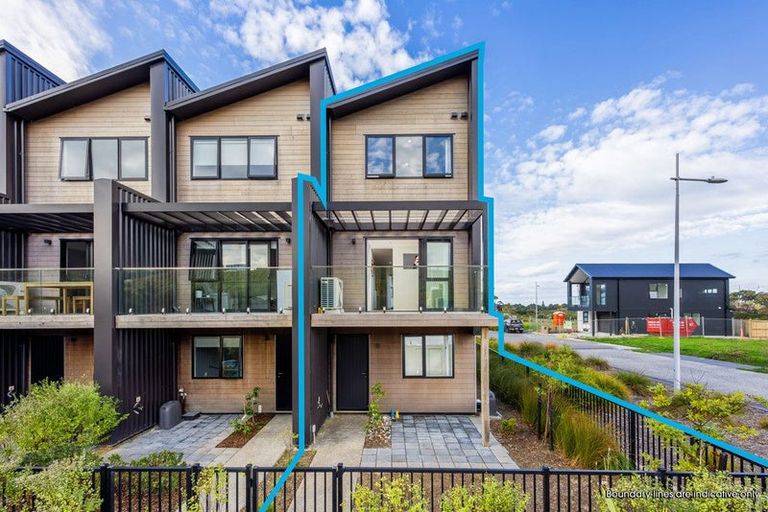 Photo of property in 12a Tikati Rise, Long Bay, Auckland, 0630