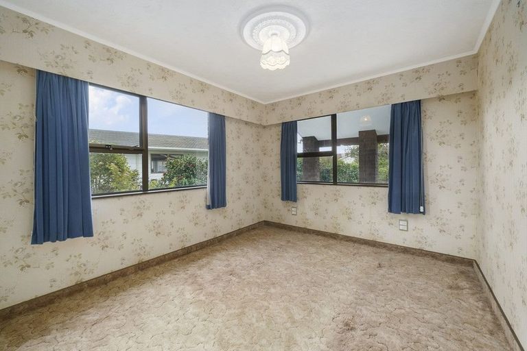 Photo of property in 38 Kanawa Street, Waikanae, 5036