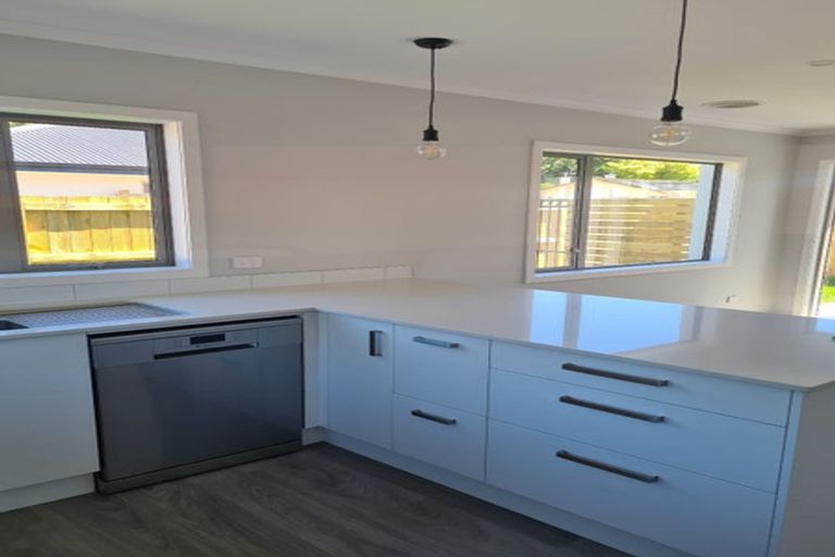 Photo of property in 658c Pioneer Highway, Highbury, Palmerston North, 4412