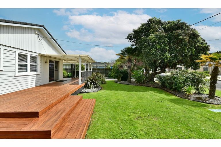 Photo of property in 12 Forest Glen, Orewa, 0931