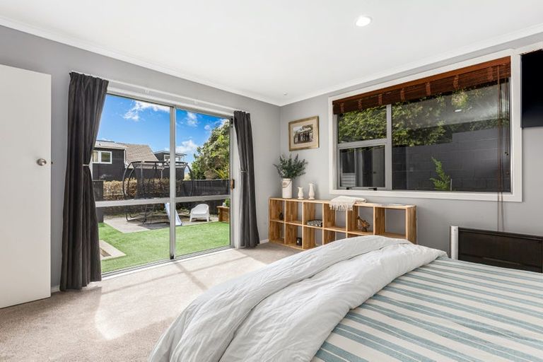 Photo of property in 37 Spinnaker Drive, Whitby, Porirua, 5024