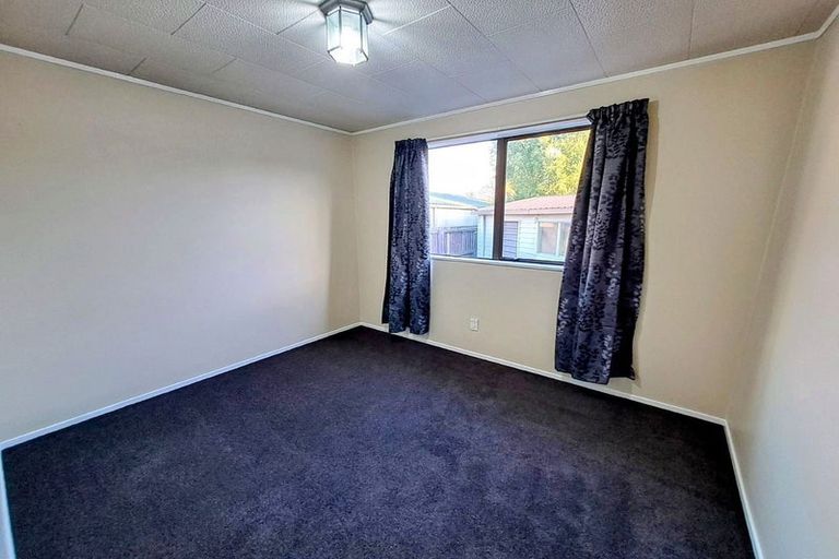 Photo of property in 2/4 Armilla Lane, Hei Hei, Christchurch, 8042