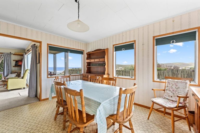 Photo of property in 28 Kelly Street, Baylys Beach, Dargaville, 0377
