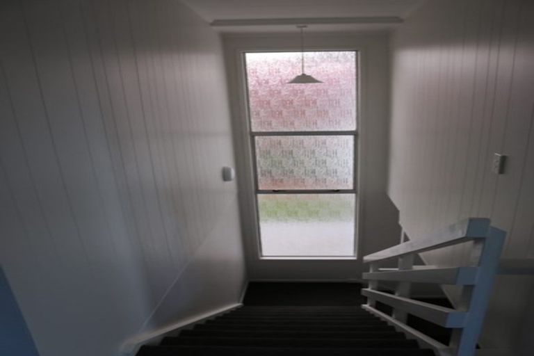 Photo of property in 117 Riverpark Crescent, Henderson, Auckland, 0610