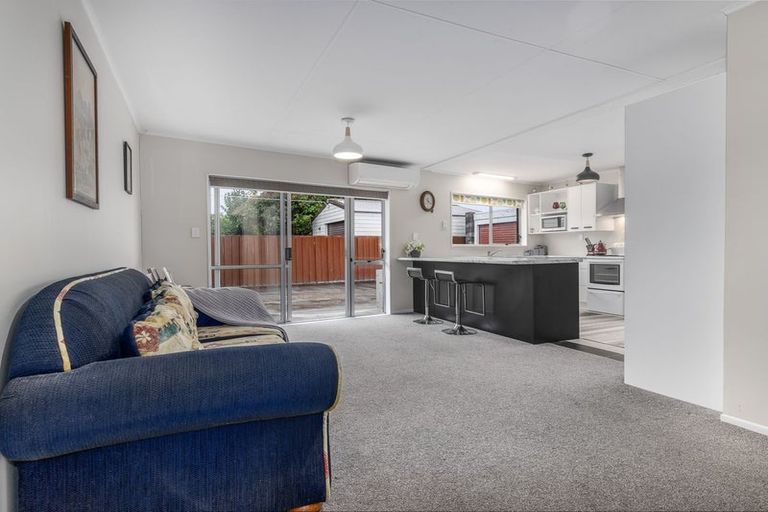 Photo of property in 4/4 Princes Street, Levin, 5510