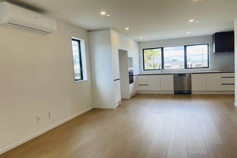 Photo of property in 7 Awhi Way, Karaka, 2578