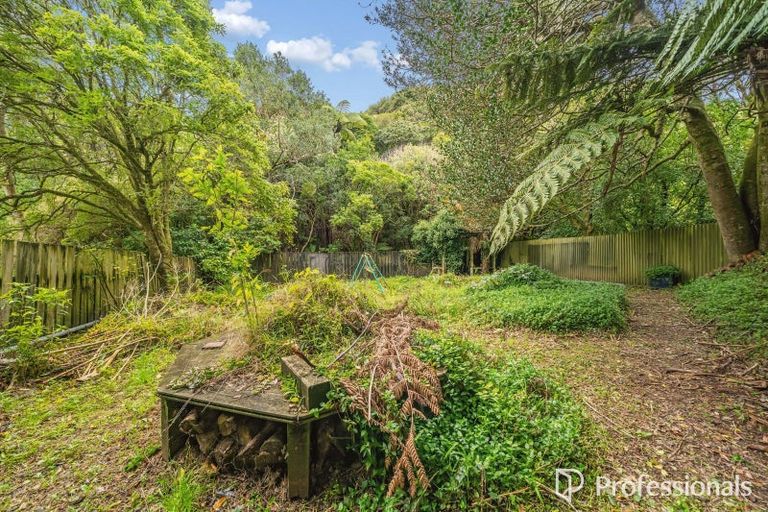 Photo of property in 13 Sunny Grove, Wainuiomata, Lower Hutt, 5014