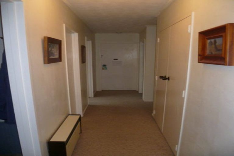 Photo of property in 64 Pencarrow Street, Highbury, Palmerston North, 4412