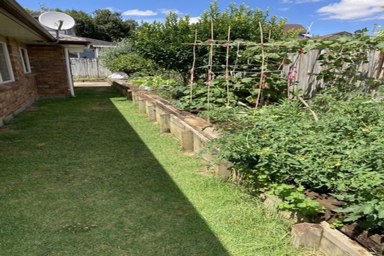 Photo of property in 101 Kitchener Road, Pukekohe, 2120