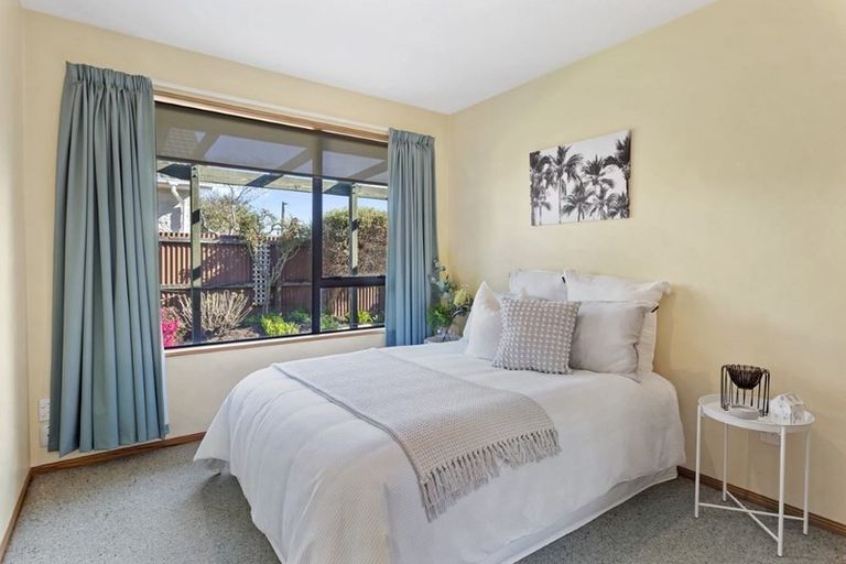 Photo of property in 1 Cunningham Place, Halswell, Christchurch, 8025